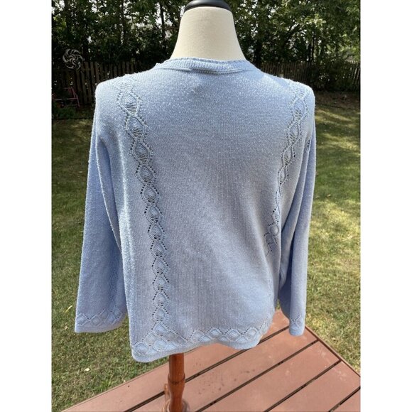 Petite Light Blue Button-Front Cardigan With Delicate Knit Pattern & 3/4 Sleeves - Picture 4 of 10